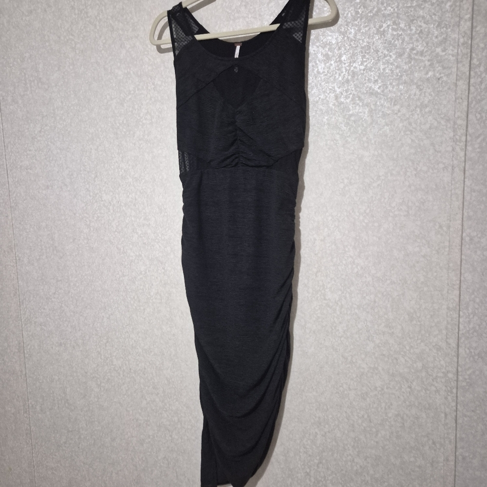 FREE PEOPLE  Black Sleeveless midi Dress...SIZE:M
